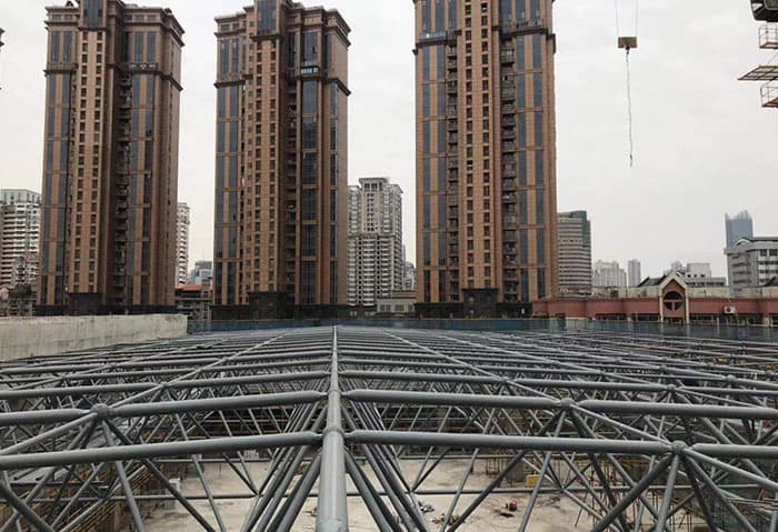 绵竹螺栓球网架结构